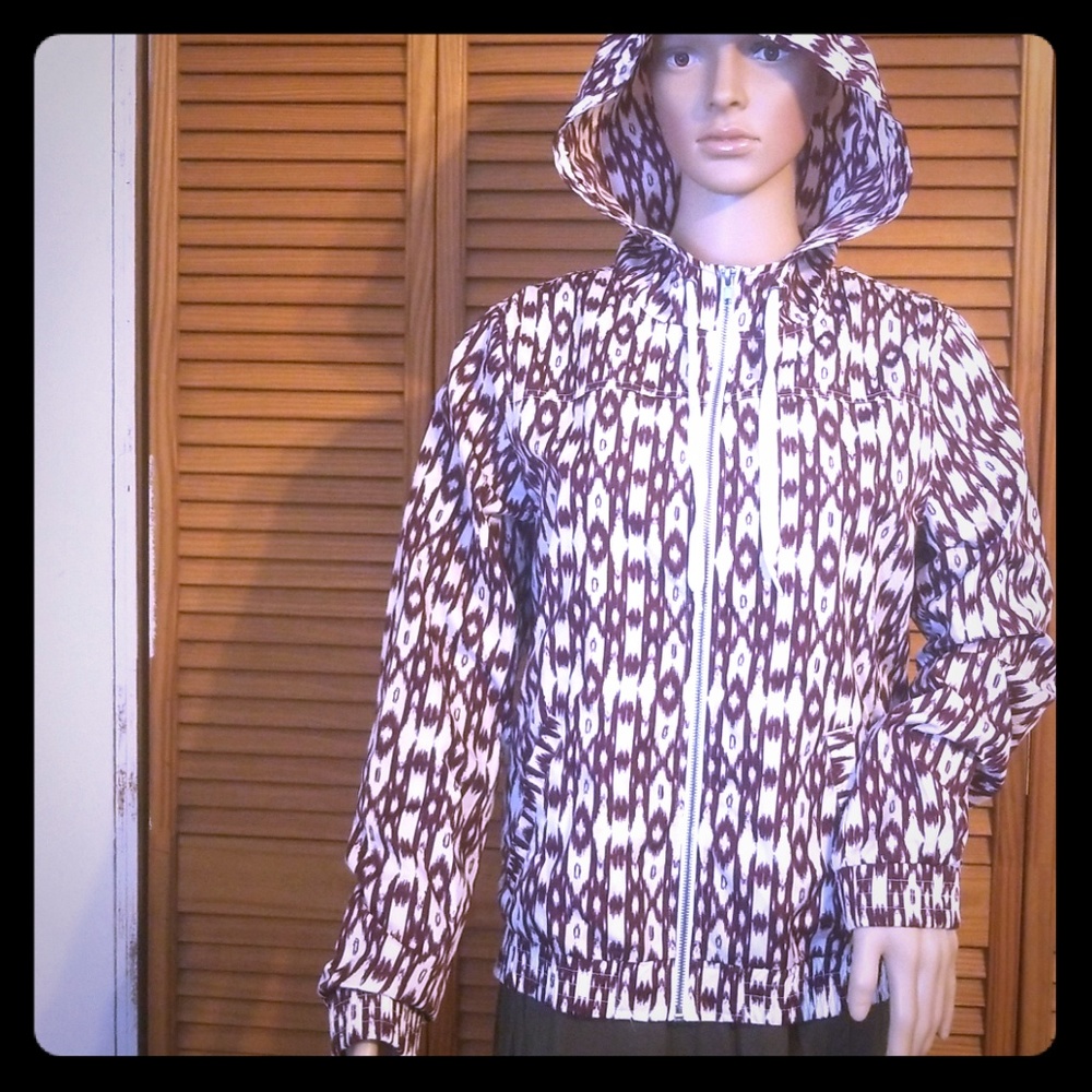 Print windbreaker/raincoat